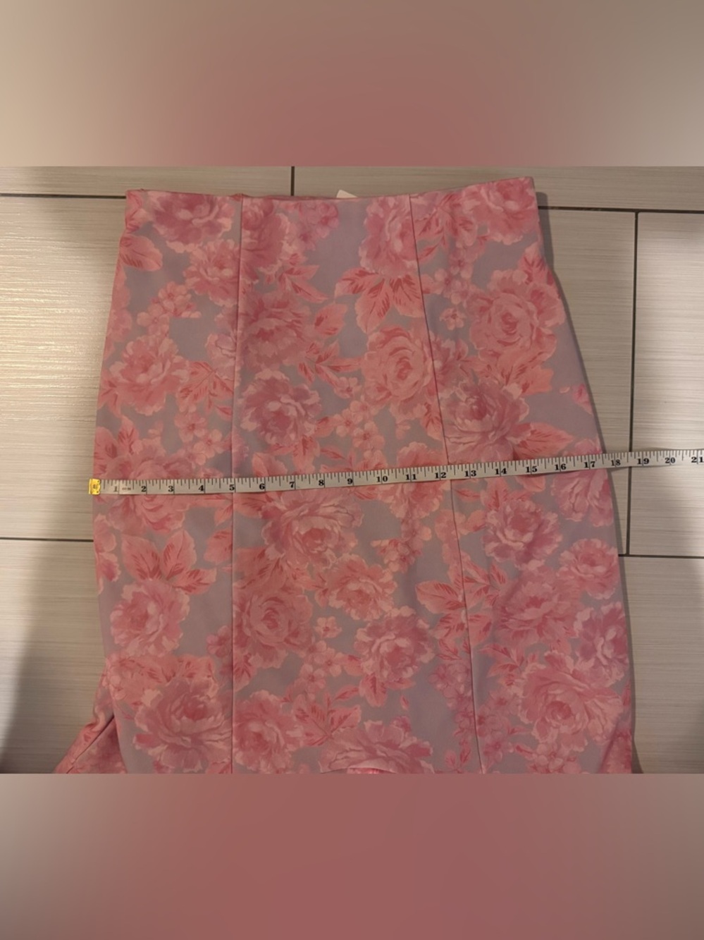 Show Me Your Mumu Dutchess Ruffle Skirt & Top Set Blushing Floral Medium NWT - Picture 3 of 4